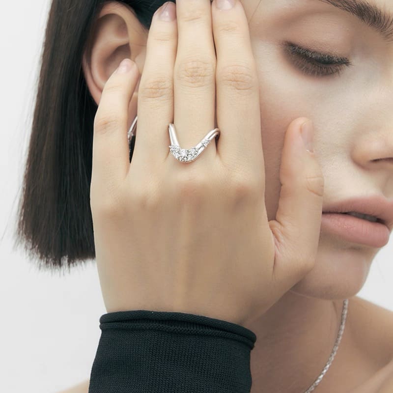 zirconia-ring-curved-ring