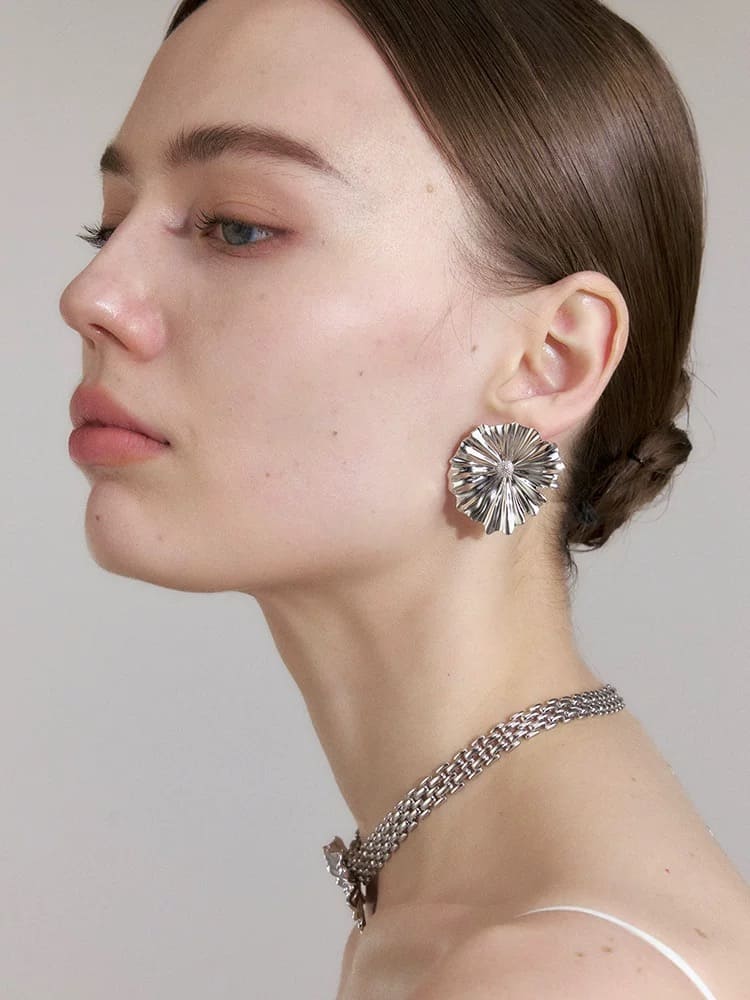 Florensa Asymmetric Blossom Jewelry Set - Earrings + Necklace