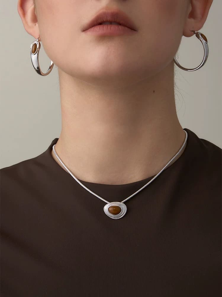raw-stone-pendant