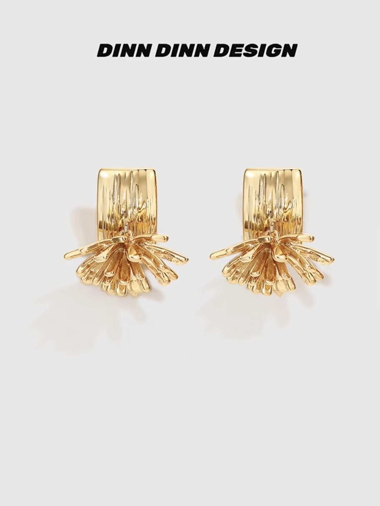Lyra Firework Gold Earrings