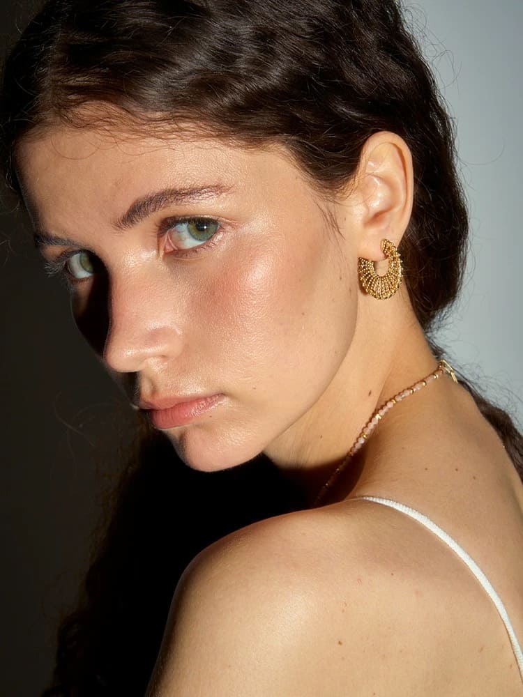 hoop-earrings-chain-earrings
