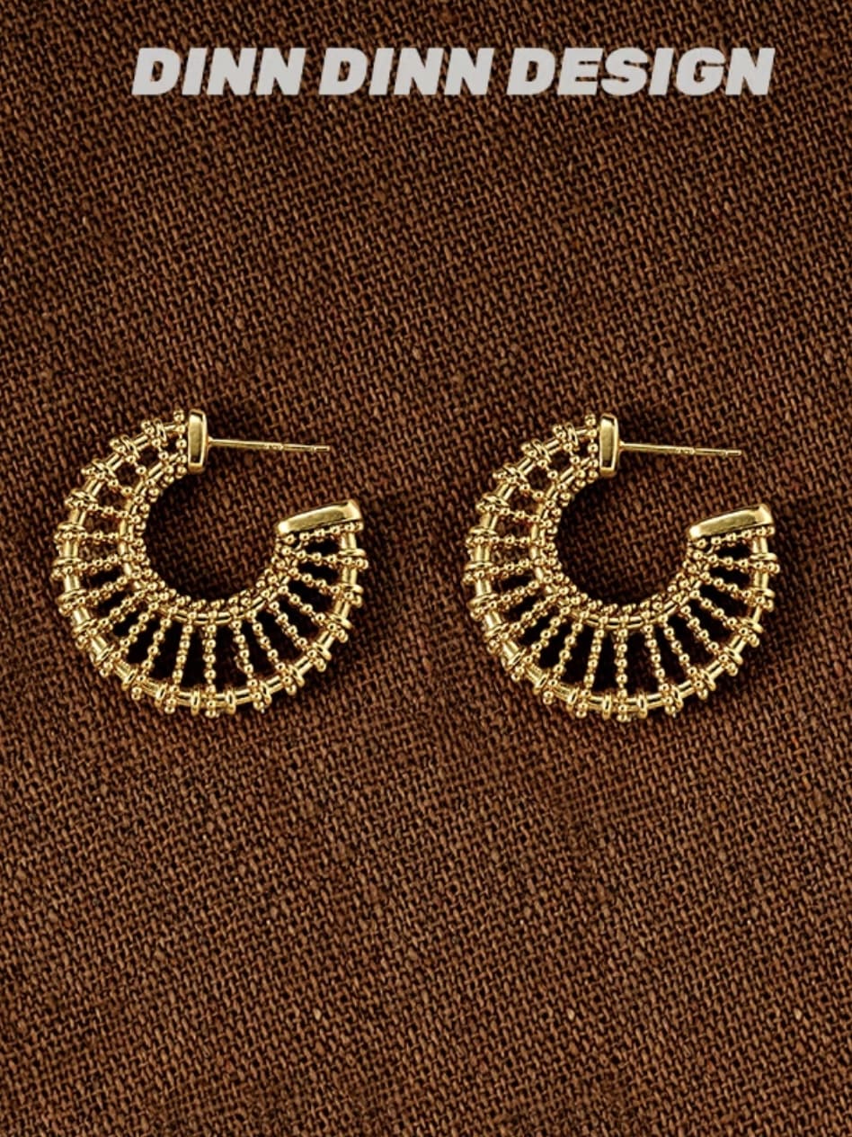vintage-gold-hoops