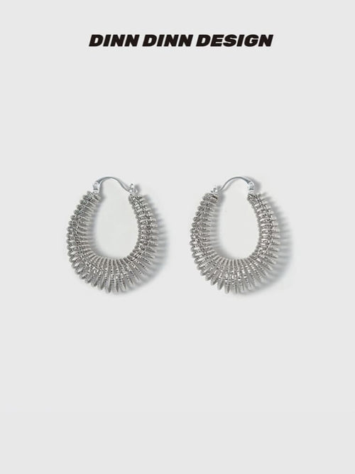 Aeris Hollow Hoop Earrings