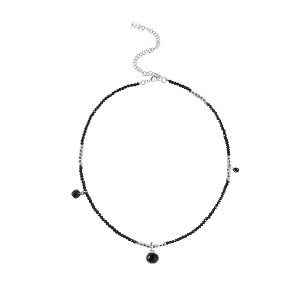 layering-necklace-minimalist-jewelry