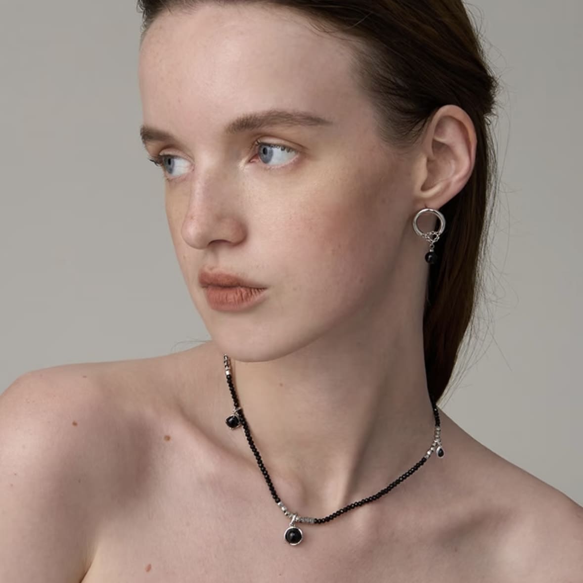 statement-necklace