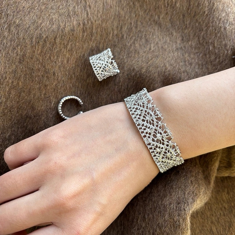 elegant-jewelry