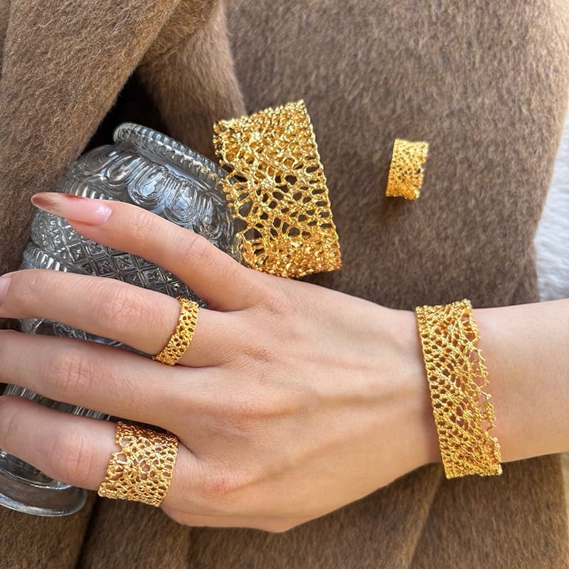 gold-bangle