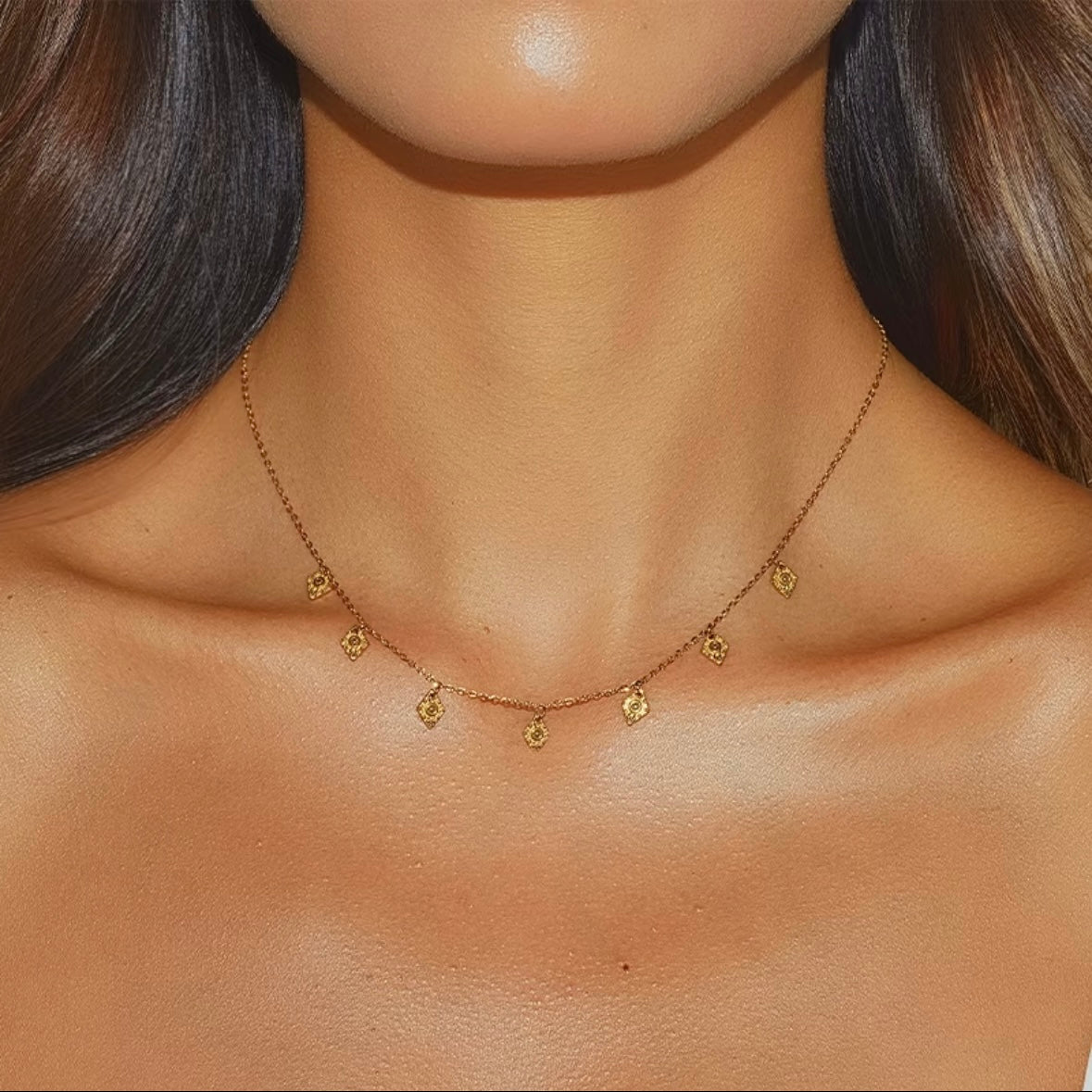 charm-necklace-gold-pendant-necklace
