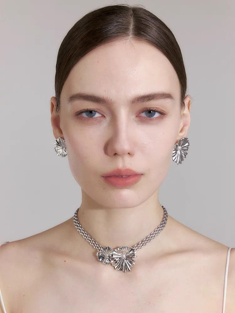 Florensa Asymmetric Blossom Jewelry Set - Earrings + Necklace