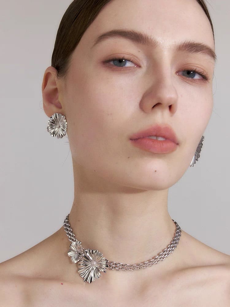 Florensa Asymmetric Blossom Jewelry Set - Earrings + Necklace