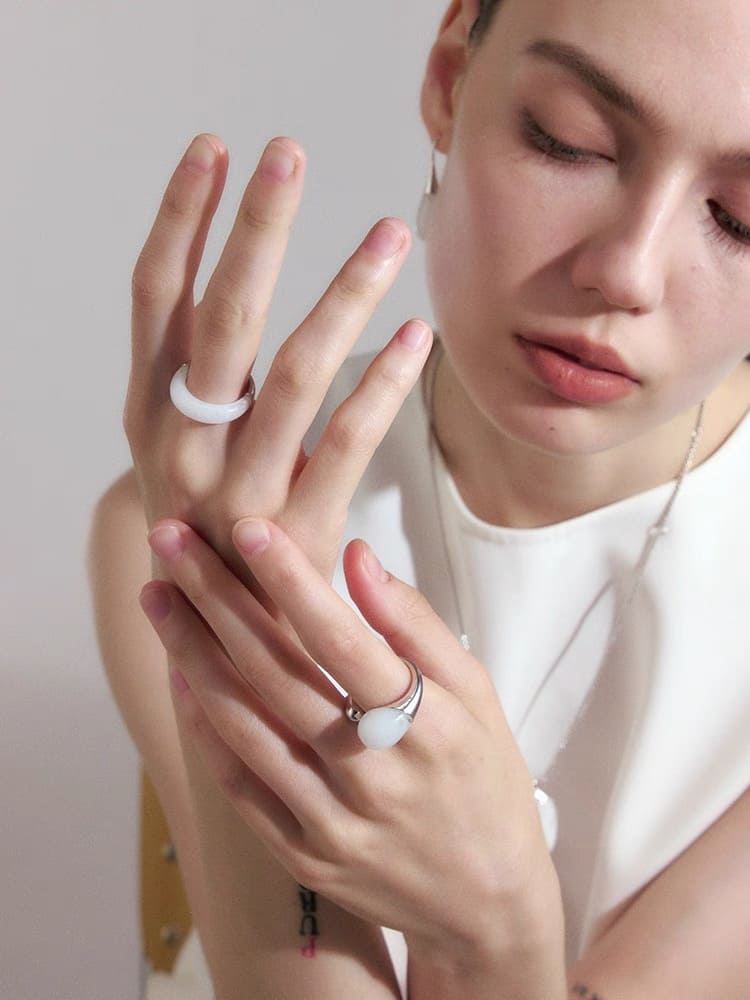 Niva Resin Open Ring