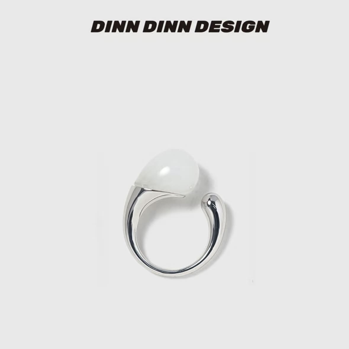Niva Resin Open Ring