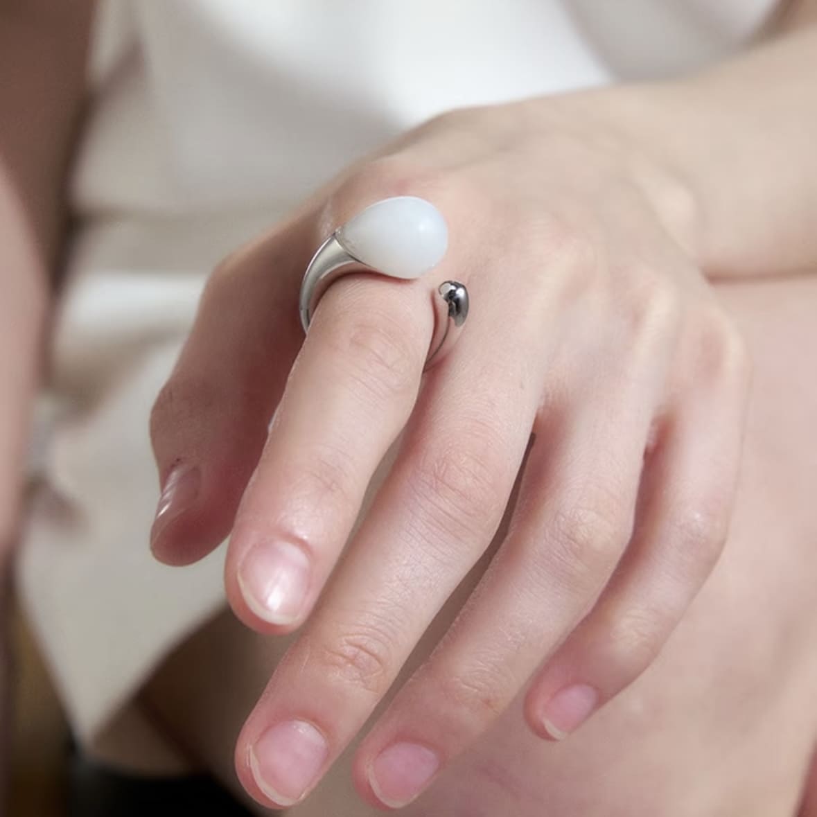 Niva Resin Open Ring