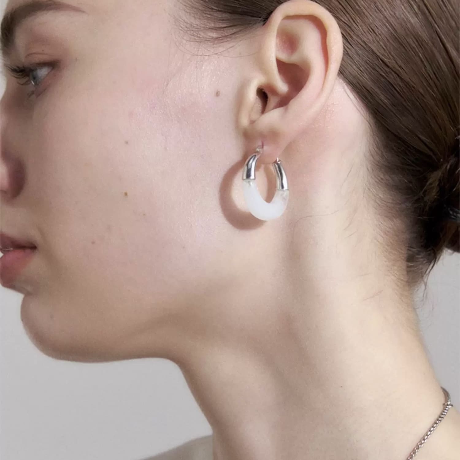 Niva Resin Hoop Earrings