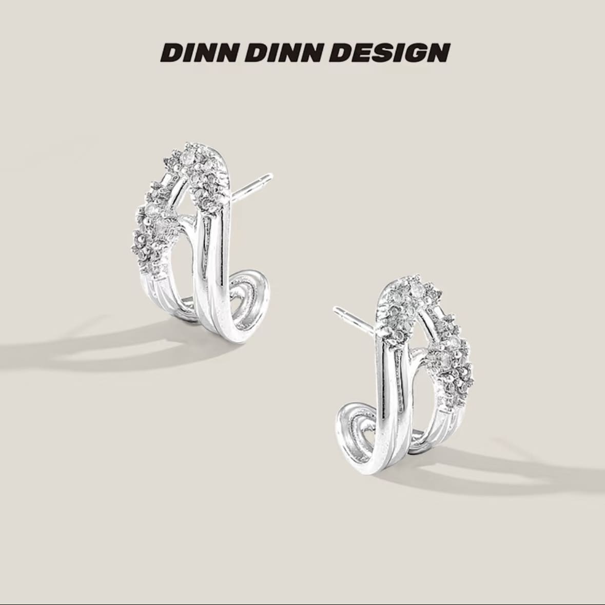 round-hoop-earrings