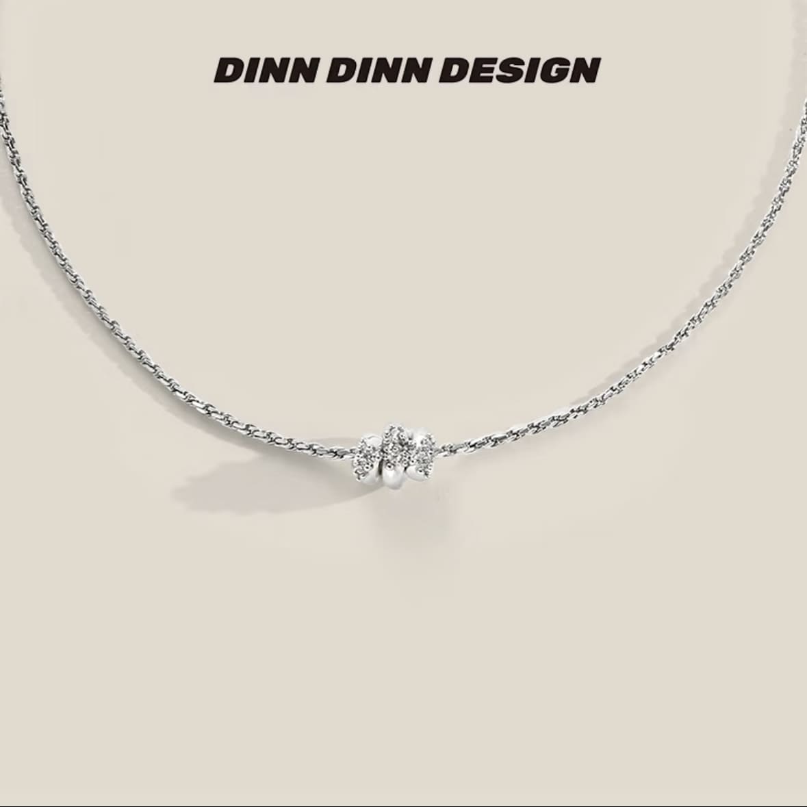 hoop-pendant-small-pendant-necklace