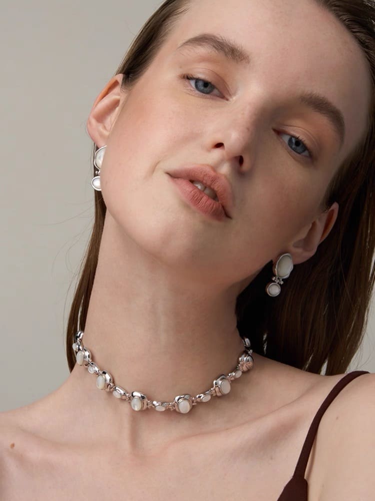 pearl-necklace
