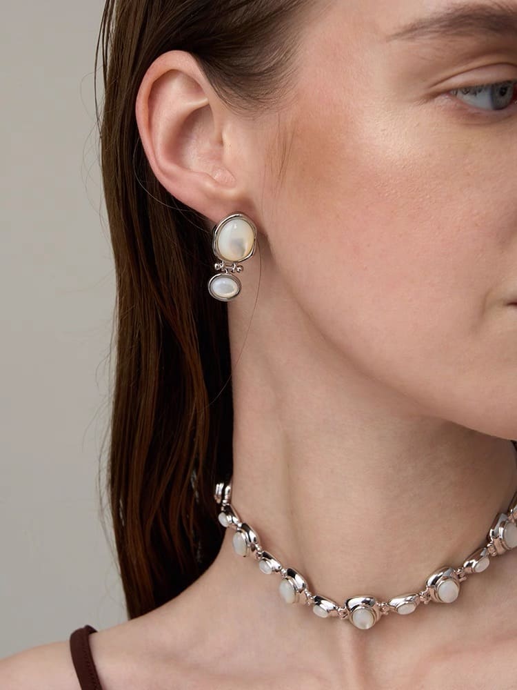 statement-earrings