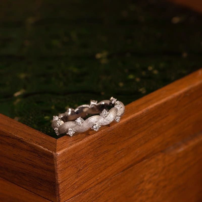 Italian Rigato vine ring in sterling silver, unique hammered texture with nature-inspired design